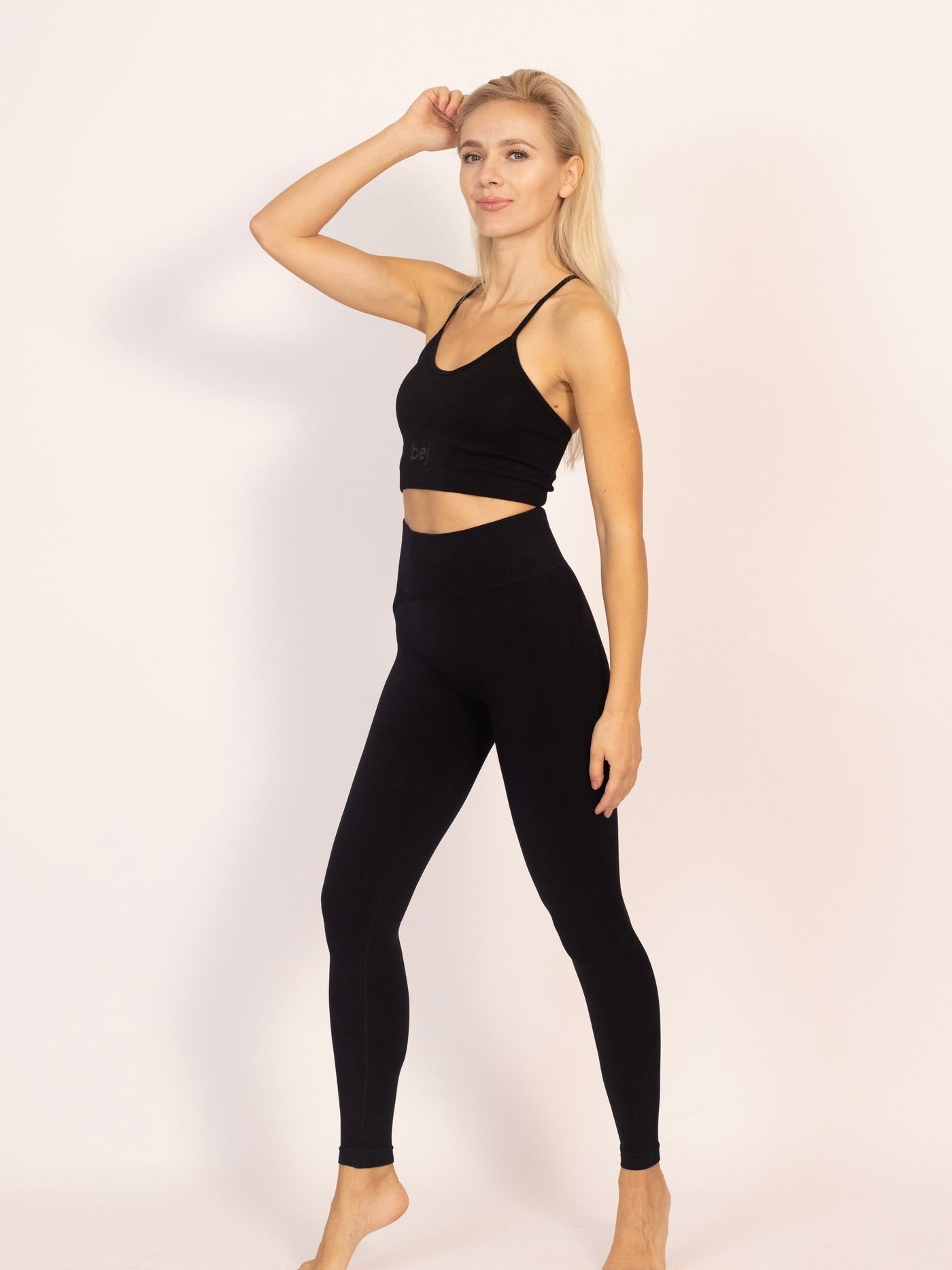 Adventure Seamless Black Legging - Shop women's workout apparel online | Leggings, hoodies, Top & bras | bejactive