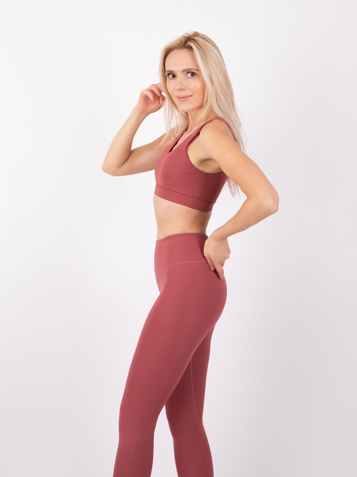Venture Reg Legging - Shop women's workout apparel online | Leggings, hoodies, Top & bras | bejactive