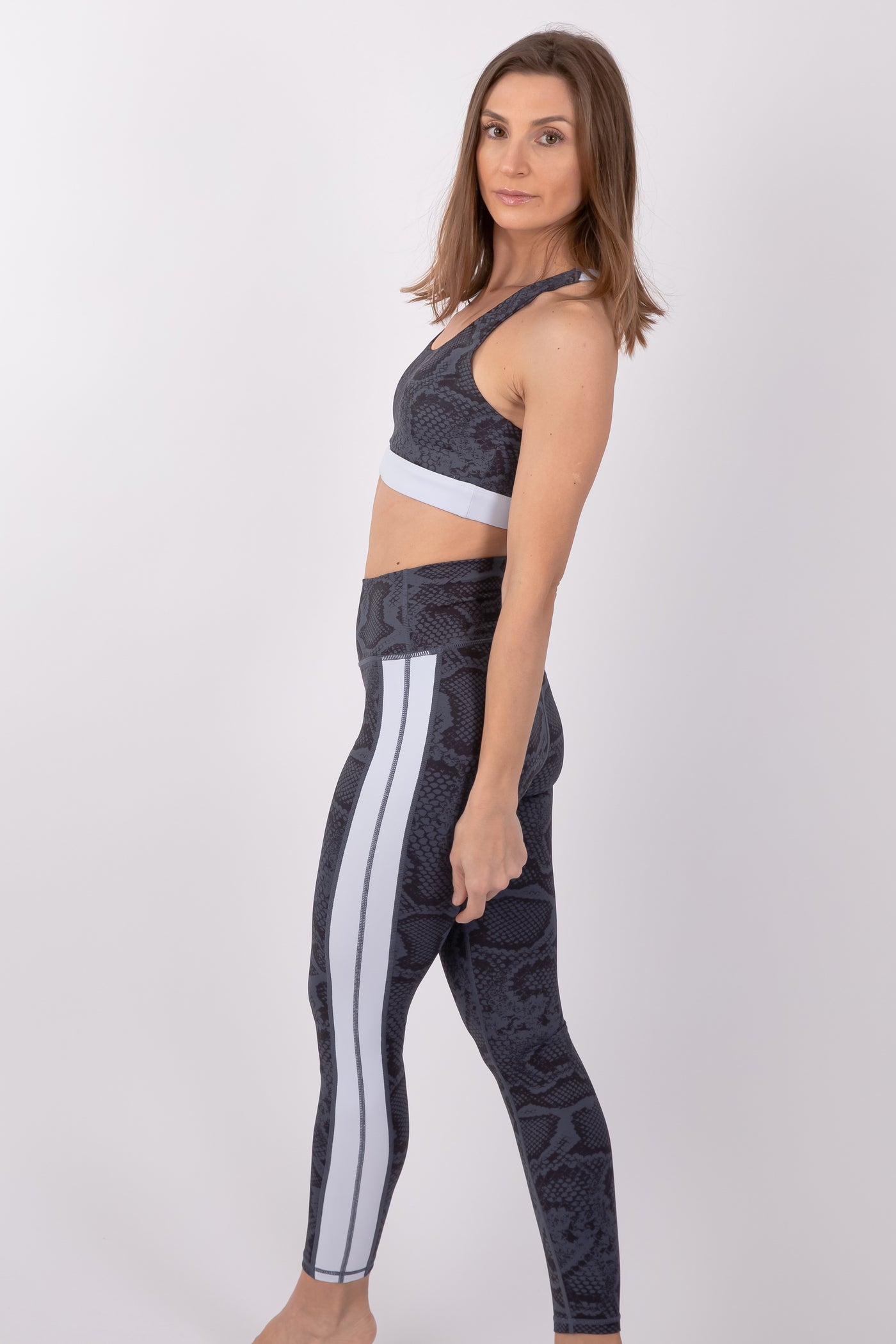 Let's Do snake-print white stripe Legging - Shop women's workout apparel online | Leggings, hoodies, Top & bras | bejactive